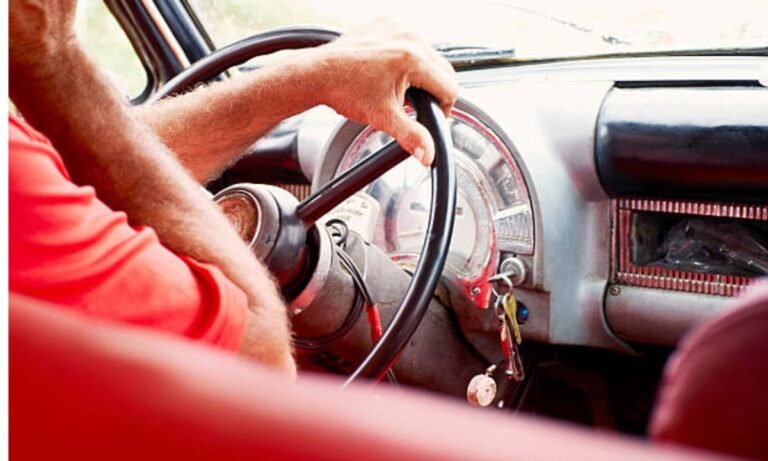 https://guia-automovil.com/2020/10/07/los-3-mejores-autos-clasicos-de-ford